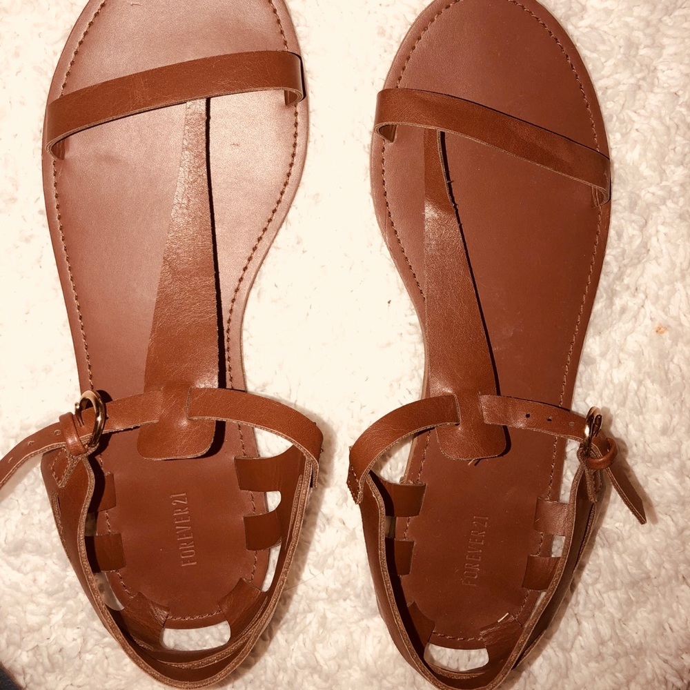 Women’s size 9 forever 21 sandals